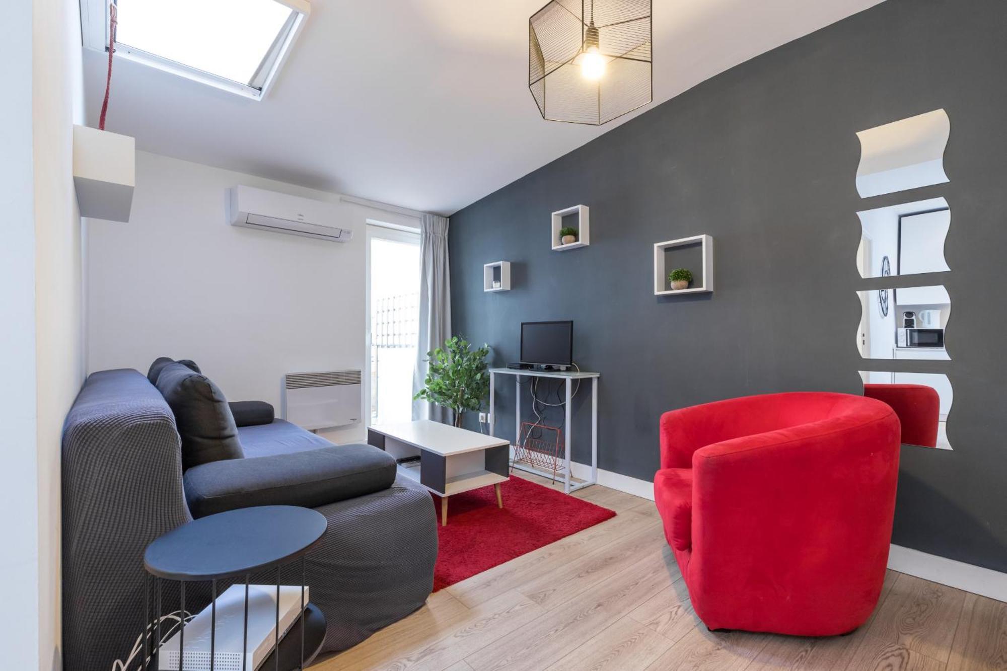 ניס Magenta Square Central 1 Bdr With Ac מראה חיצוני תמונה